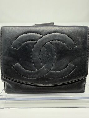 Chanel Black Lambskin Leather Wallet with Iconic CC Logo